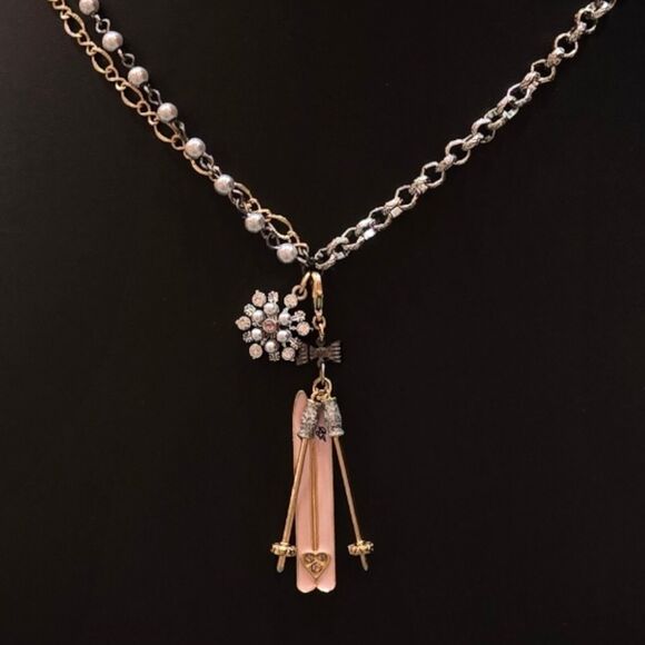 NEW Rare Betsey Johnson Long Layered Necklace with Extender Pink Skis Ski Poles - Picture 3 of 11